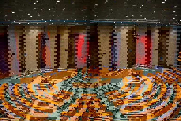 Minimum Wage Increase Approved After Parliamentary Marathon Debate